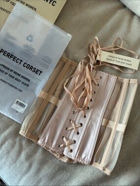 Perfect Corset Women's Nude Lace-Up Waist Cincher